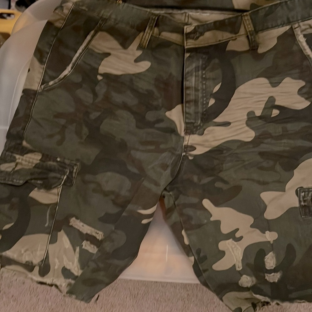 Jordan Craig camo shorts (Men’s)